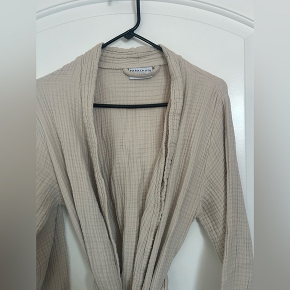 Parachute Cream Robe - Picture 8 of 13